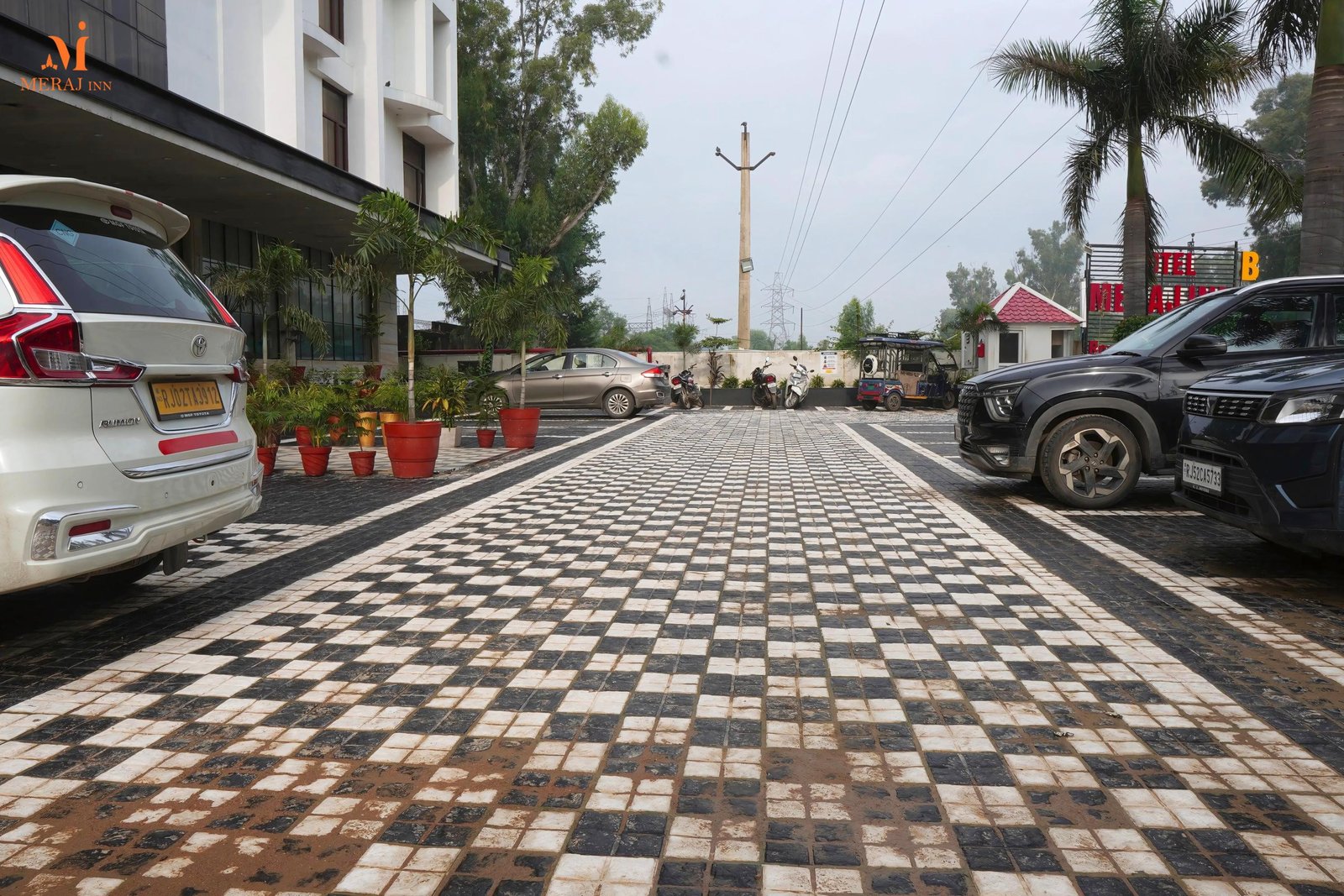 Best Hotel in Alwar for Tourists, Families & Business Guests